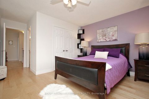 Photo 19 at 471 Woodsmere Crescent, Amberlea, Pickering