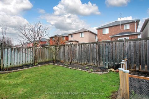 Photo 33 at 471 Woodsmere Crescent, Amberlea, Pickering