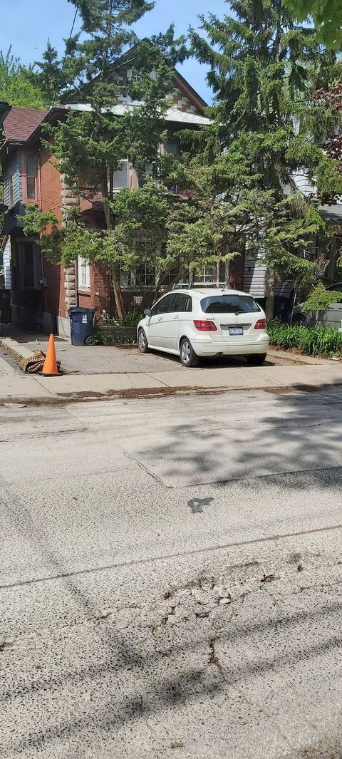 Photo 0 at 74 Kenilworth Avenue, The Beaches, Toronto