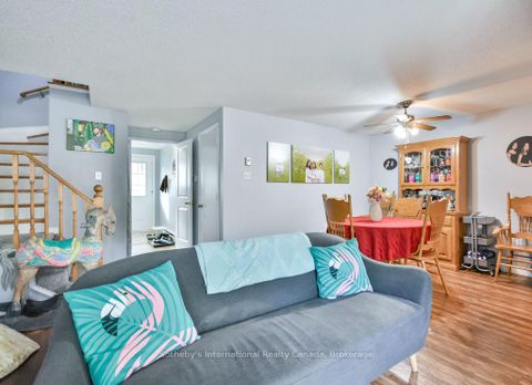 Photo 2 at 38 - 112 Loggers Run, Ardagh, Barrie