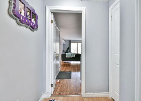 Photo 7 at 38 - 112 Loggers Run, Ardagh, Barrie