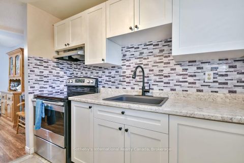 Photo 14 at 38 - 112 Loggers Run, Ardagh, Barrie