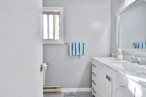 Photo 20 at 38 - 112 Loggers Run, Ardagh, Barrie