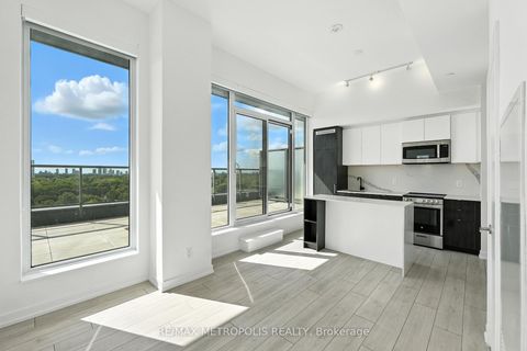 Photo 4 at 815 - 500 Dupont Street, Annex, Toronto