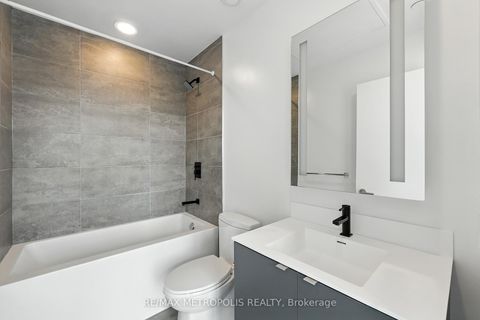 Photo 8 at 815 - 500 Dupont Street, Annex, Toronto