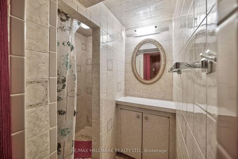Photo 30 at 50 Dorking Crescent, CFB, Toronto