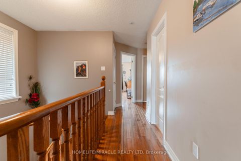 Photo 7 at 31 Water Garden Lane, Sonoma Heights, Vaughan