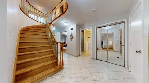 Photo 25 at 33 Byer Drive, Raymerville, Markham