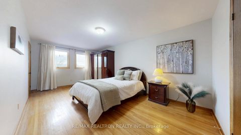 Photo 27 at 33 Byer Drive, Raymerville, Markham