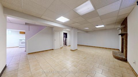 Photo 41 at 33 Byer Drive, Raymerville, Markham