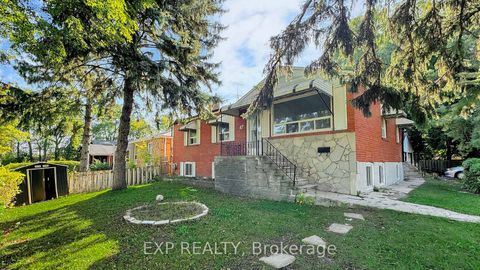 Photo 2 at 47 Boyce Avenue, Eglinton East, Toronto