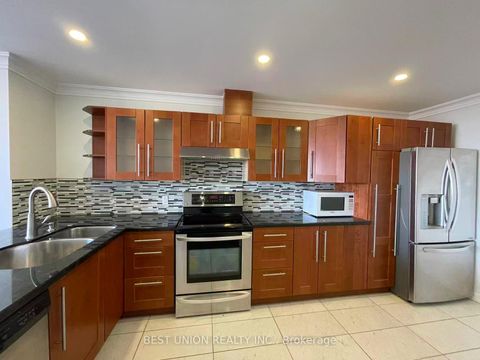 Photo 11 at 1705 - 45 Sunrise Avenue, Victoria Village, Toronto