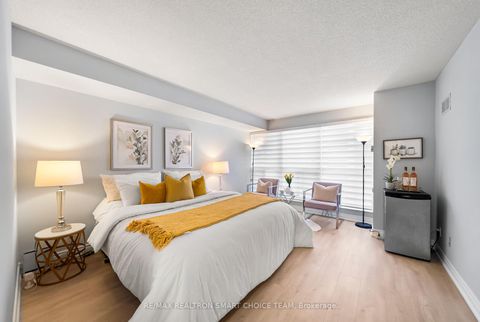 Photo 26 at 1211 - 28 Hollywood Avenue, Willowdale East, Toronto