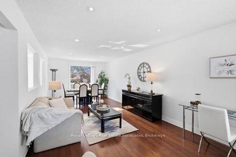 Photo 4 at 115 Coles Avenue, Vaughan Grove, Vaughan