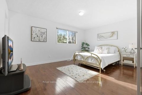Photo 18 at 115 Coles Avenue, Vaughan Grove, Vaughan