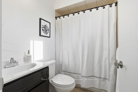 Photo 20 at 115 Coles Avenue, Vaughan Grove, Vaughan