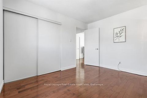 Photo 24 at 115 Coles Avenue, Vaughan Grove, Vaughan