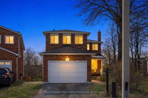 Photo 36 at 115 Coles Avenue, Vaughan Grove, Vaughan