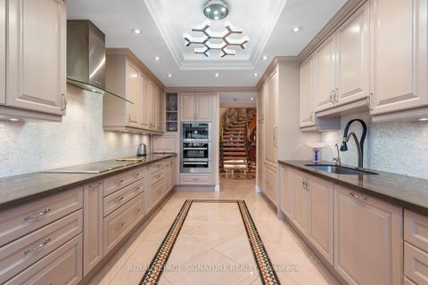 Photo 19 at PH9 - 7300 Yonge Street, Yorkhill, Vaughan