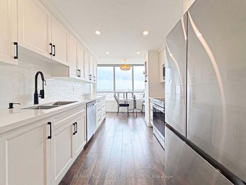 Photo 11 at 1509 - 120 Promenade Circle, Brownridge, Vaughan