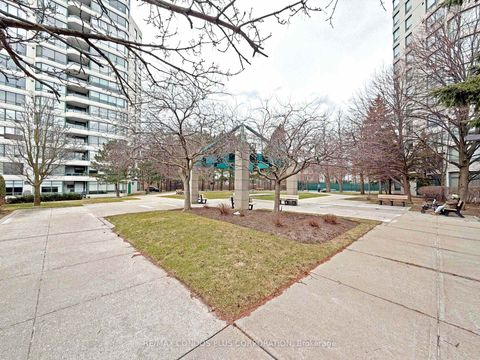 Photo 34 at 1509 - 120 Promenade Circle, Brownridge, Vaughan