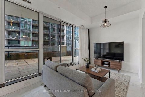 Photo 1 at 517 - 51 East Liberty Street, Niagara, Toronto
