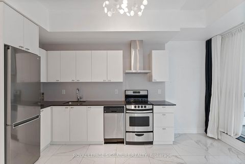 Photo 4 at 517 - 51 East Liberty Street, Niagara, Toronto