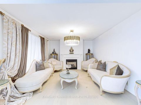 Photo 22 at 50 Ken Bishop Way, Woodland Hill, Newmarket