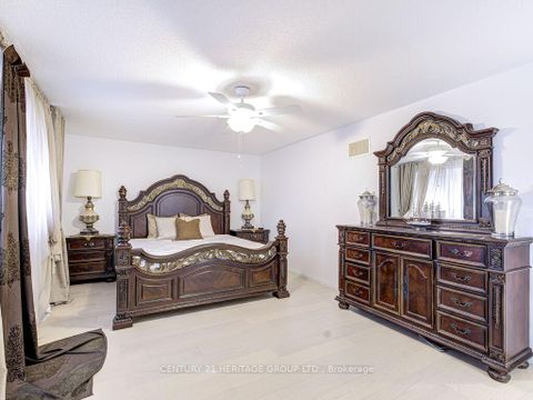 Photo 31 at 50 Ken Bishop Way, Woodland Hill, Newmarket