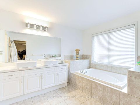 Photo 34 at 50 Ken Bishop Way, Woodland Hill, Newmarket