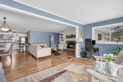 Photo 7 at 561 Duclos Point Road, Pefferlaw, Georgina