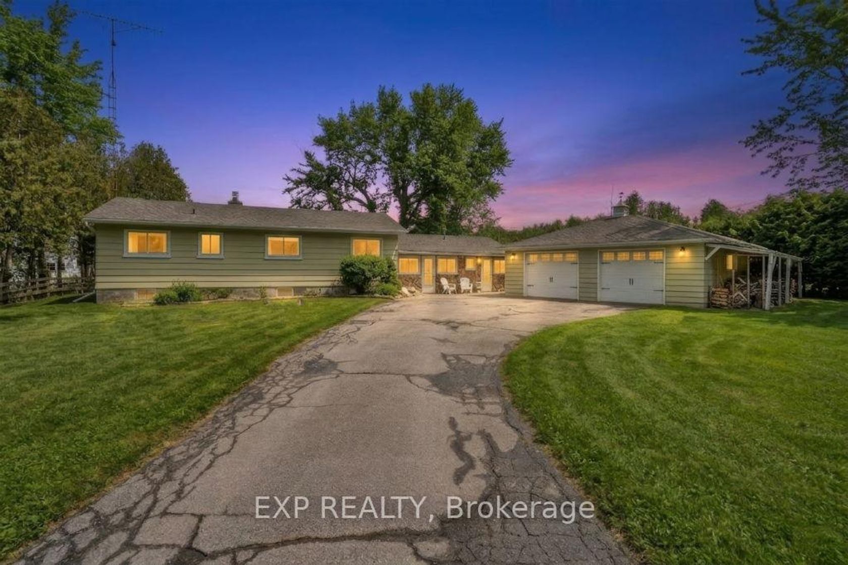 561 Duclos Point Road, Pefferlaw, Georgina photo 3