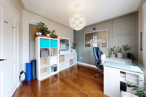 Photo 16 at 80 Walkview Crescent, Oak Ridges, Richmond Hill