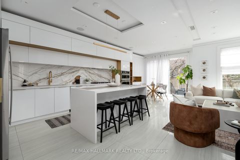 Photo 11 at 3 Judith Drive, East York, Toronto