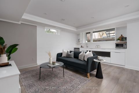 Photo 33 at 3 Judith Drive, East York, Toronto