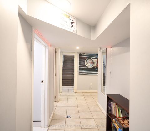 Photo 12 at 150 Spears Street, Toronto, Street, Smythe, Toronto