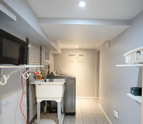 Photo 18 at 150 Spears Street, Toronto, Street, Smythe, Toronto