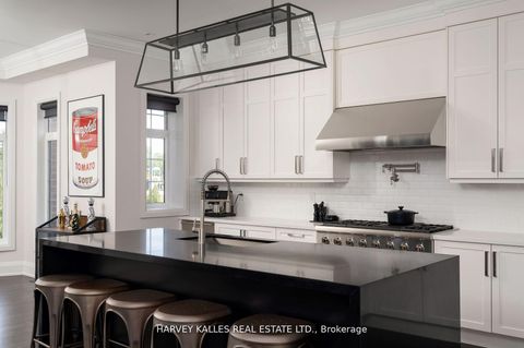 Photo 13 at 4 Larkin Avenue, Nobleton, King