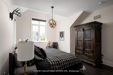 Photo 27 at 4 Larkin Avenue, Nobleton, King