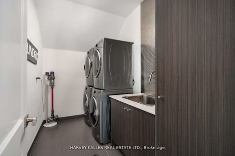 Photo 29 at 4 Larkin Avenue, Nobleton, King