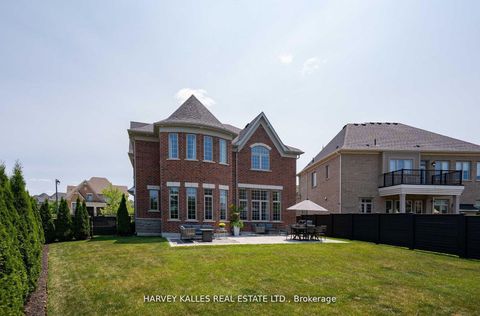 Photo 40 at 4 Larkin Avenue, Nobleton, King