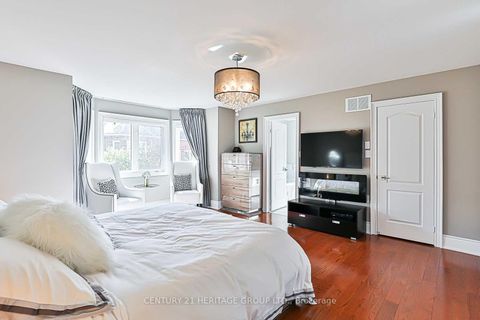 Photo 17 at 18 Berringer Street, Langstaff, Richmond Hill