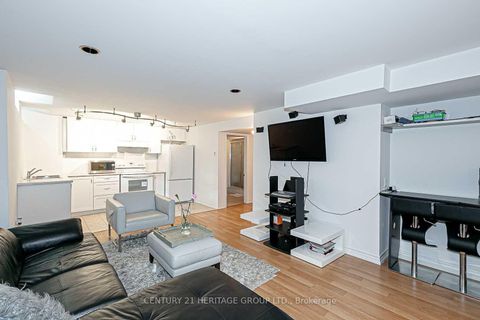 Photo 25 at 18 Berringer Street, Langstaff, Richmond Hill