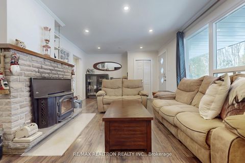 Photo 11 at 2807 25th Side Road, Rural Innisfil, Innisfil