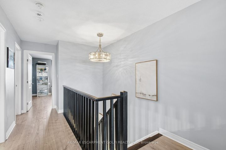 Photo 16 at 37 FAIRGROUNDS Drive, Binbrook, Hamilton