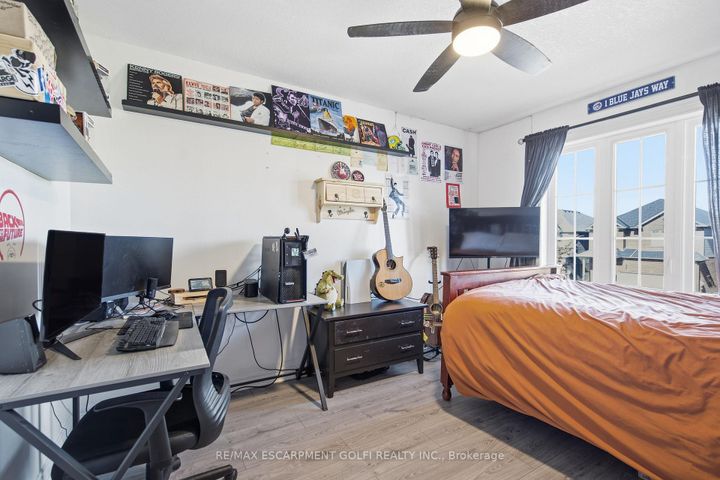 Photo 22 at 37 FAIRGROUNDS Drive, Binbrook, Hamilton