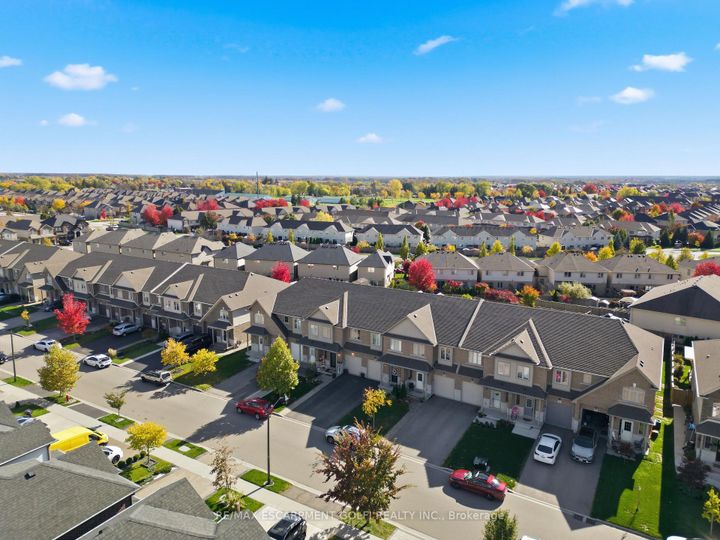 Photo 40 at 37 FAIRGROUNDS Drive, Binbrook, Hamilton