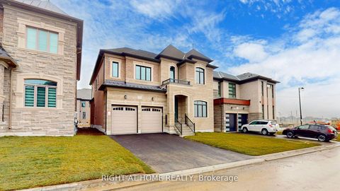 Photo 1 at 7 Adario Crescent, Vellore Village, Vaughan