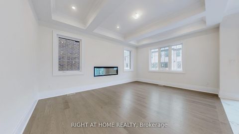 Photo 2 at 7 Adario Crescent, Vellore Village, Vaughan