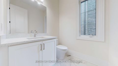 Photo 13 at 7 Adario Crescent, Vellore Village, Vaughan